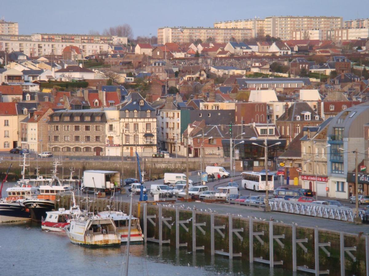 Les Arcades Hotell Dieppe Exteriör bild